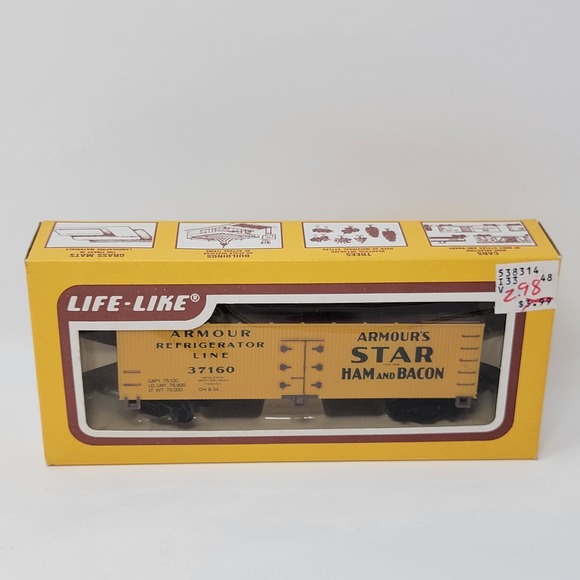 Life-Like Other - Life Like HO Scale Train Armour's Star Ham Bacon Refrigerator Car 8505 Unopened